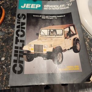 Chiltons Total Car Care JEEP WRANGLER/YJ MANUAL 87-94
